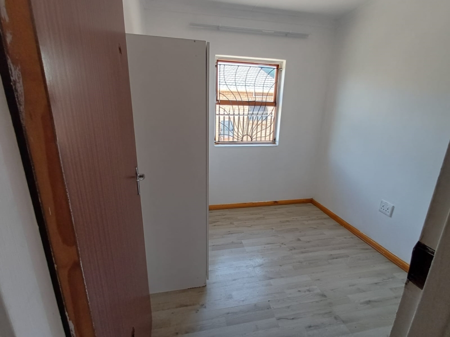 To Let 3 Bedroom Property for Rent in Westbourne Eastern Cape